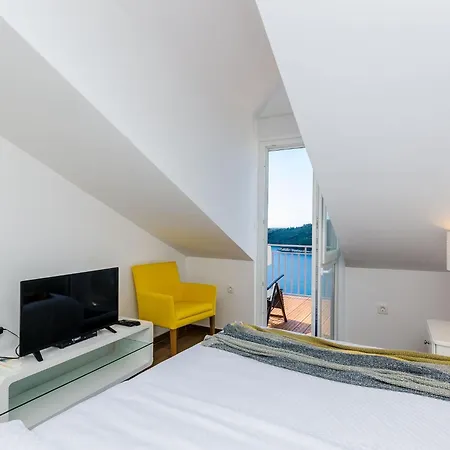 Amorino Of - Two Bedroom With Terrace And Sea View *