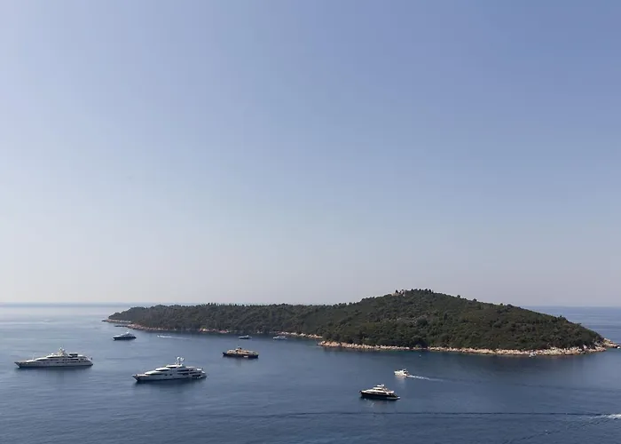 شقة Amorino Of - Two Bedroom With Terrace And Sea View *