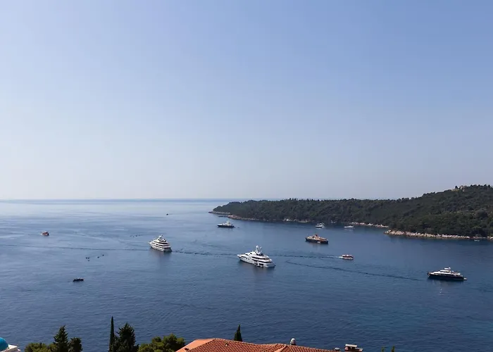 Amorino Of - Two Bedroom With Terrace And Sea View Apartmán *